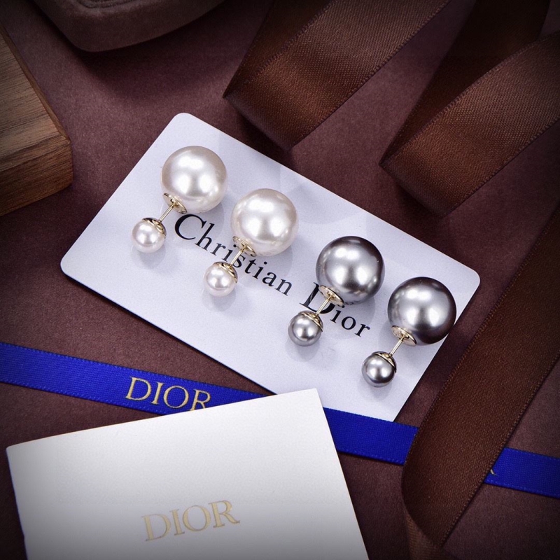 ch**an D*or earrings
